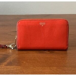 Fossil Sydney Maroon? Leather Wristlet Zip Around Clutch Wallet